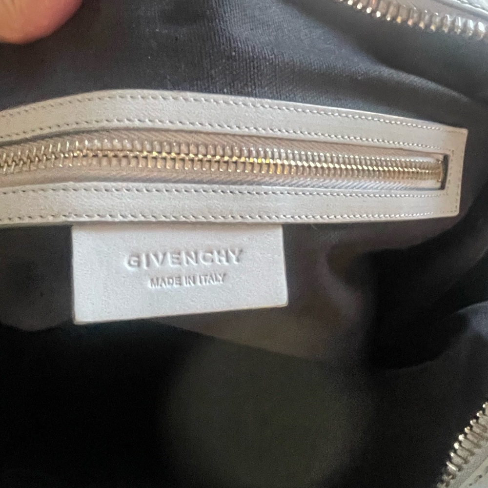 Perfect Condition Givenchy Medium Nightingale In … - image 3